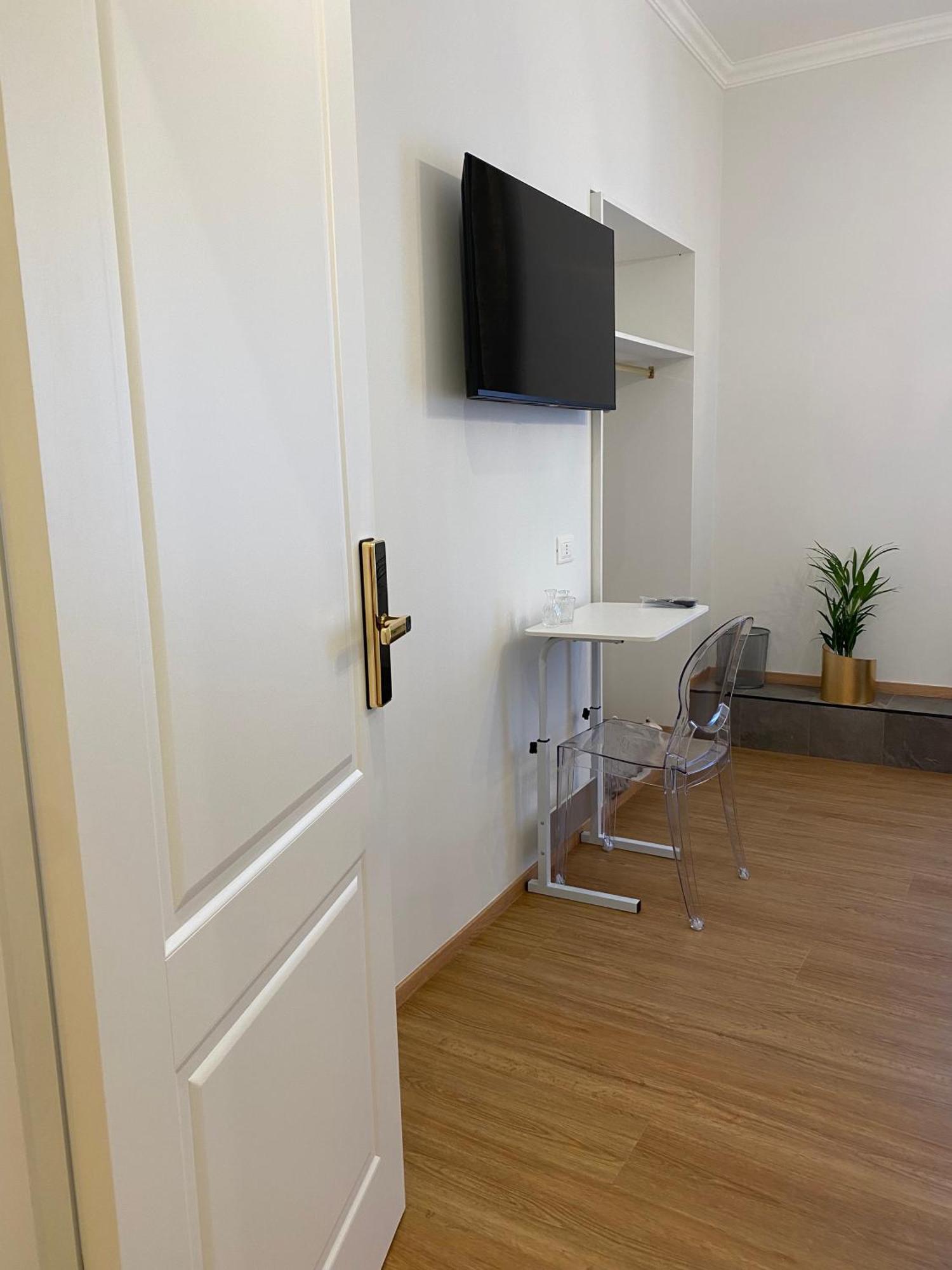 De Vince Suites - Luxury Rooms - Roma Termini Exterior photo